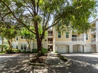 60 Fenwick Hall Aly APT 227, Johns Island, SC 29455
