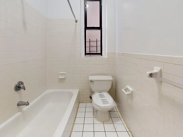 620 W 171st St #1-H — Photo 9