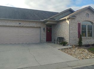 100 Dasher Ln, Oak Ridge, TN 37830