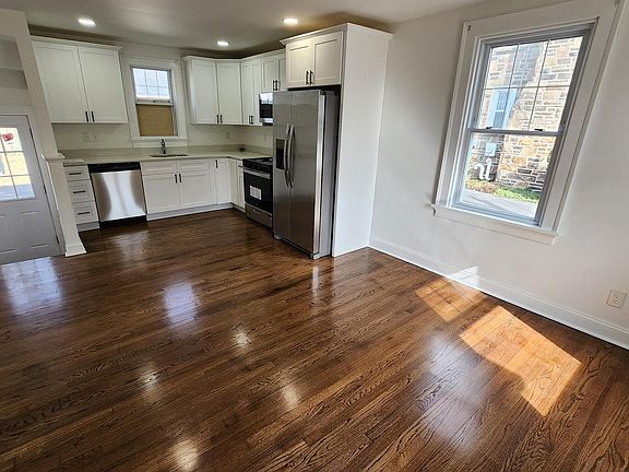 2nd image of 303 Brandywine Blvd