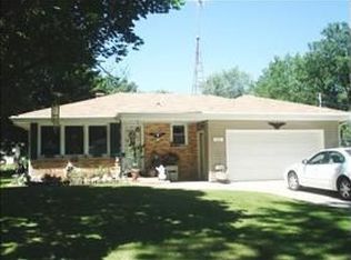 1837 E Briar Ln, Beloit, WI 53511