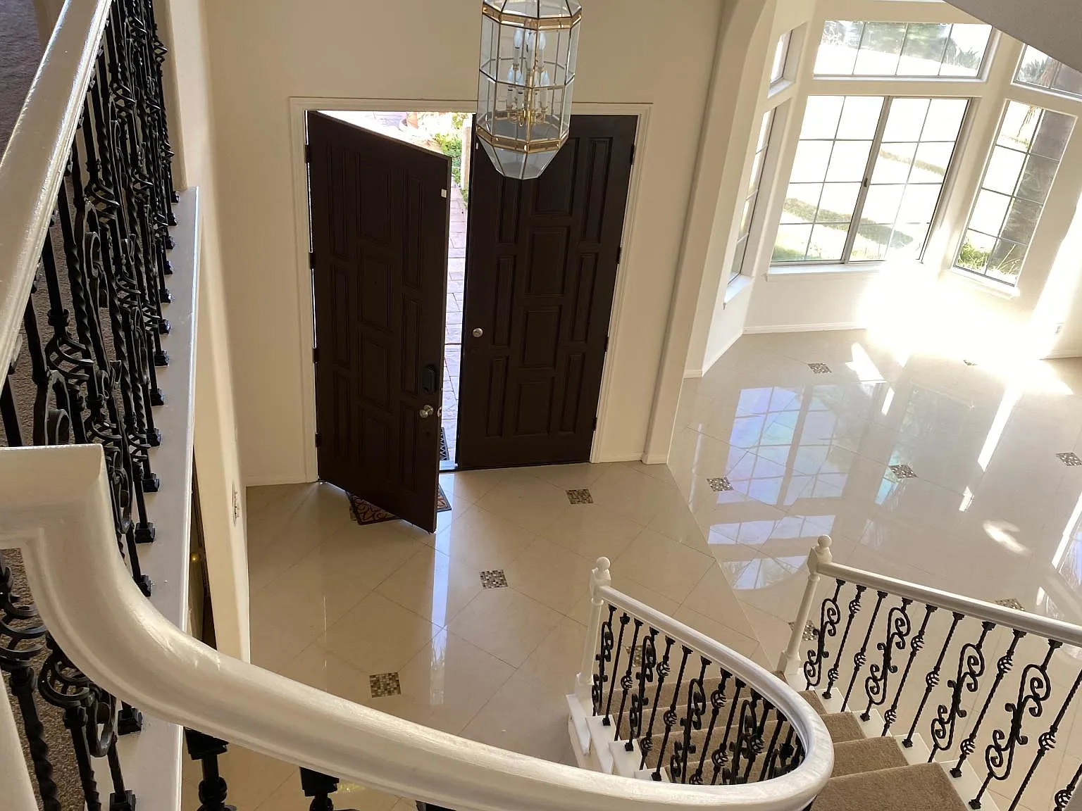 7009 El Fuerte St — Photo 1