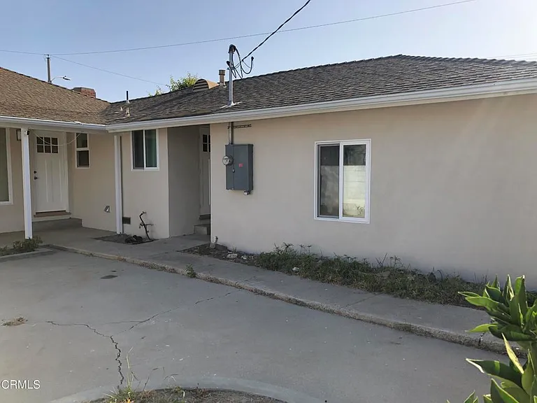 1447 Palm Dr — Photo 29