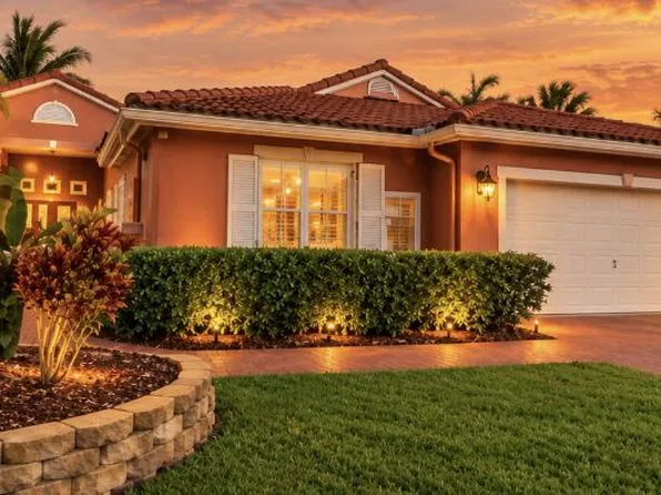 363 SW 161st Avenue, Pembroke Pines, FL 33027