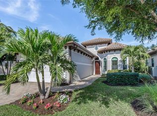 7315 Lantana Cir, Naples, FL 34119