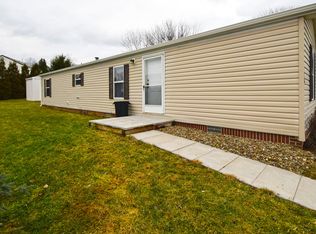 255 Erie Dr, Cheswick, PA 15024