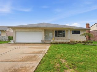 4052 Stephanie Dr, Sterling Heights, MI 48310