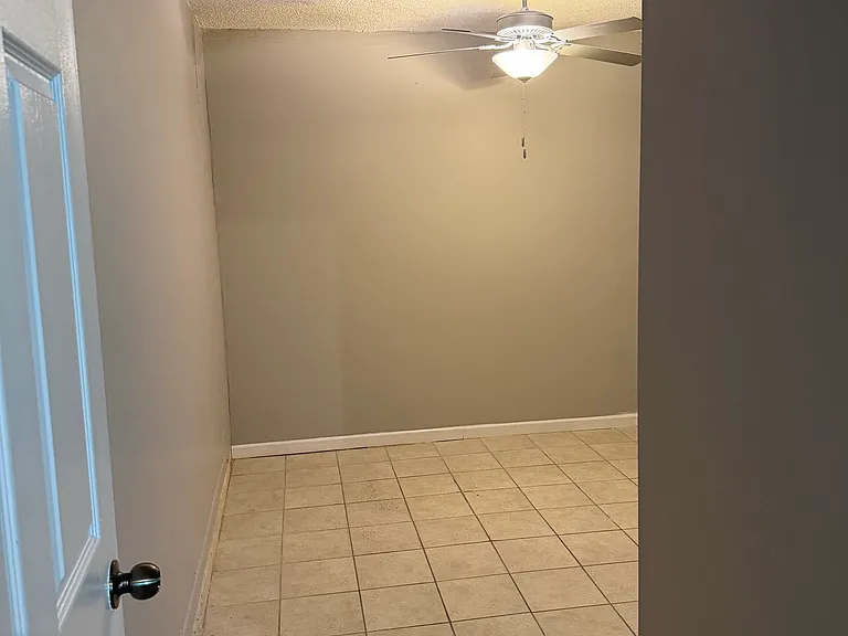 10401 White Cedar St — Photo 13