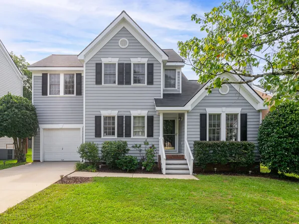 305 Mint Hill Dr, Cary, NC 27519