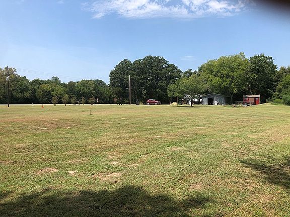3rd image of 7951 Us Highway 271 S