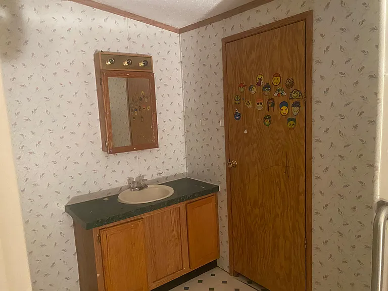 11 Jacob Ln #10 — Photo 12