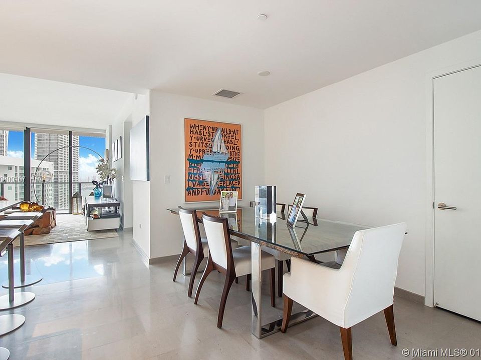 1st image of 68 SE 6th St APT 3507