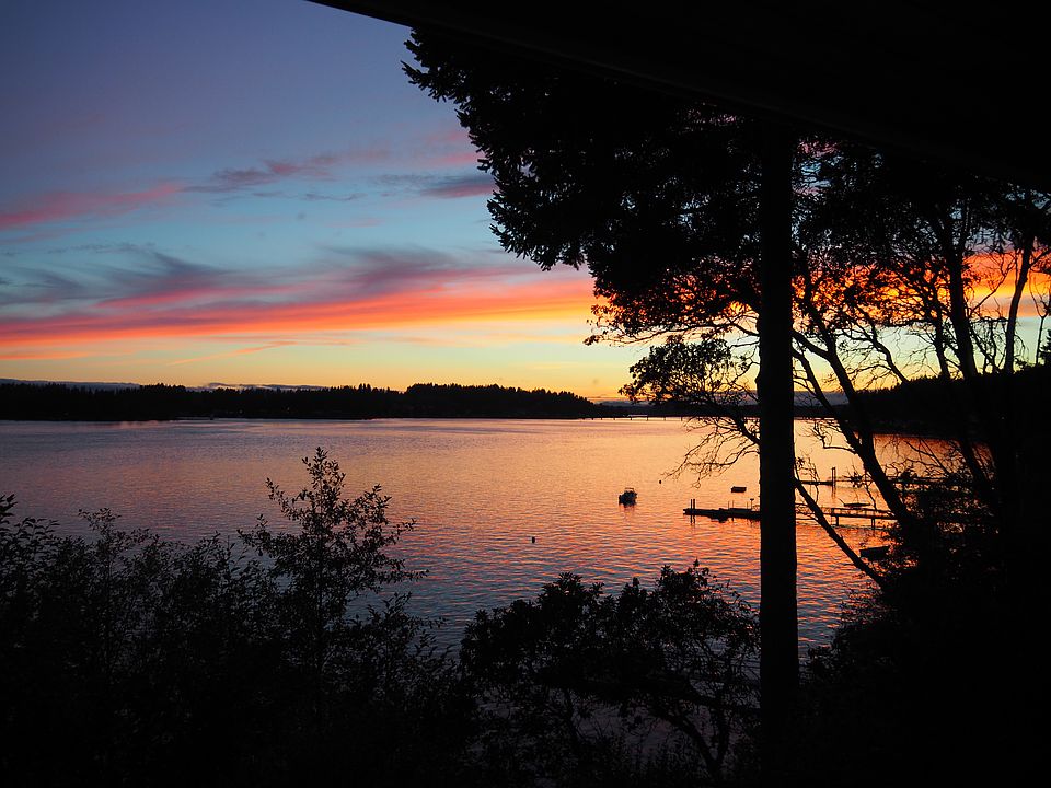 2nd image of 6302 Cromwell Beach Dr NW