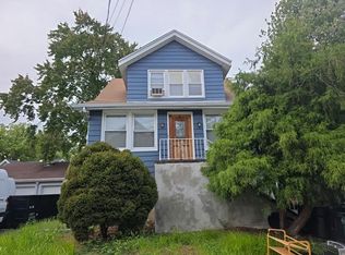 28 Henches Pl, Little Ferry, NJ 07643