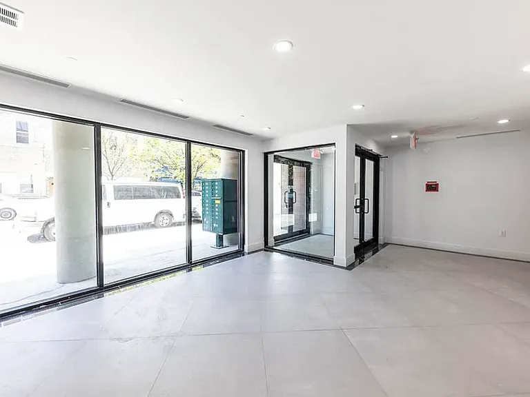 455 Onderdonk Ave #2D — Photo 16