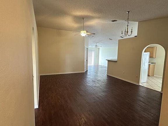 2nd image of 3849 Stonefield Dr