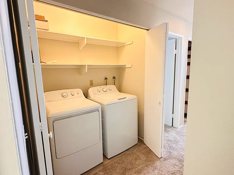 8811 Gilman Dr #D — Photo 10