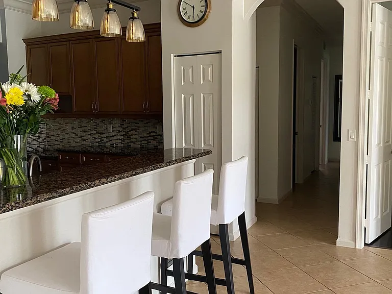 9324 Savannah Estates Dr — Photo 2