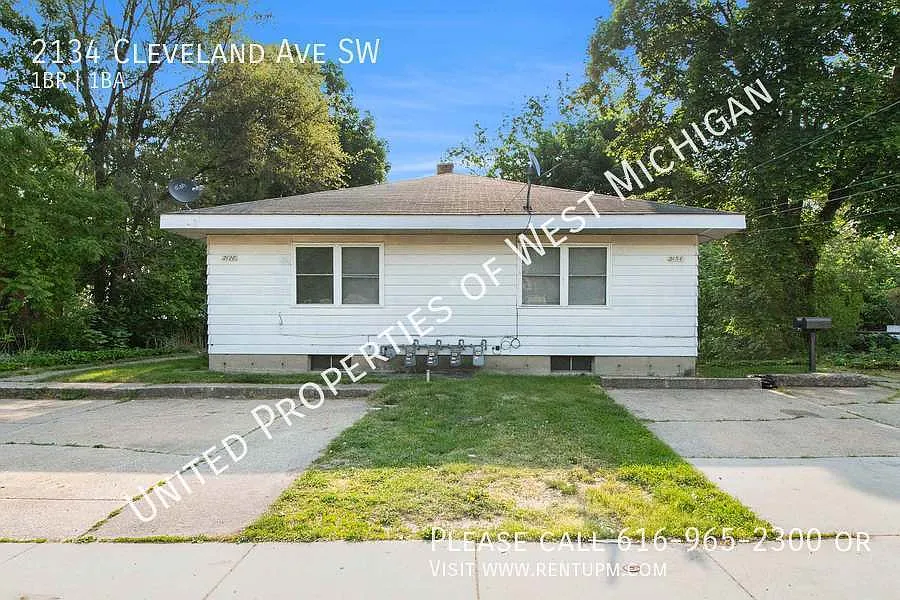 Building Photo - 2134 Cleveland Ave SW