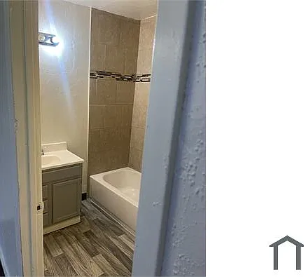 1526 Thomas Ave #A — Photo 3