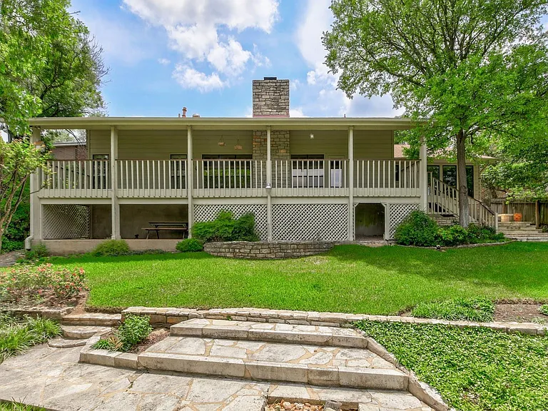 6200 Rain Creek Pkwy — Photo 32