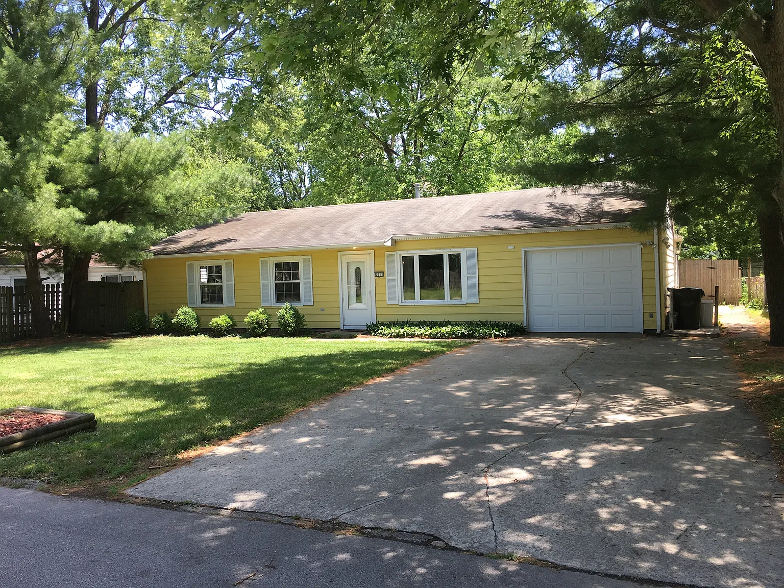 2611 Lawndale Dr photo 1