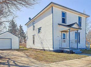233 Delaware Ave, Muskegon, MI 49442