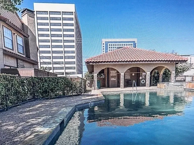 Resort-style pool for your enjoyment.