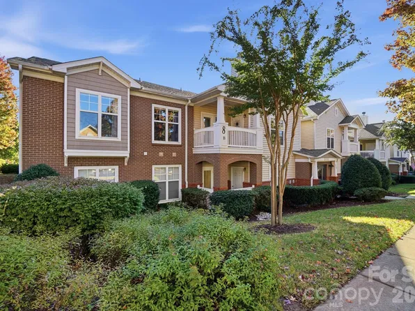 16752 Amberside Rd, Cornelius, NC 28031