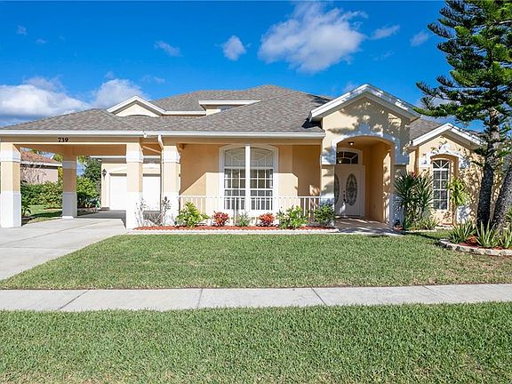 3rd image of 739 Cedar Forest Cir