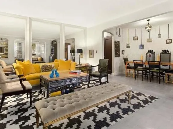 25 Minetta Lane image 1 of 13