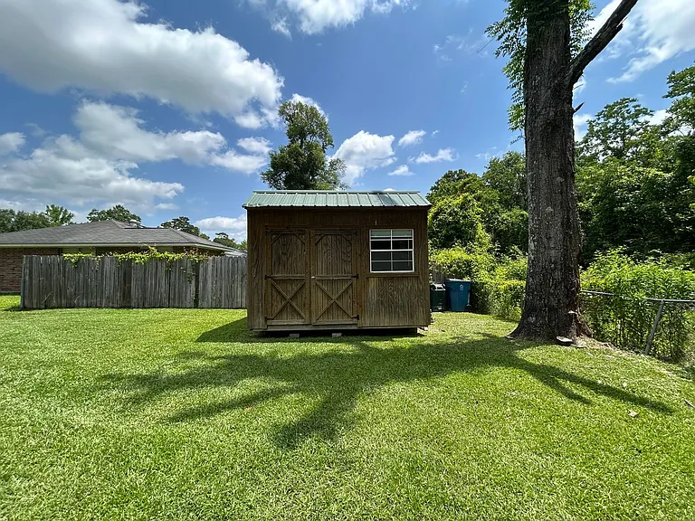 2080 Jerlyn Dr — Photo 22