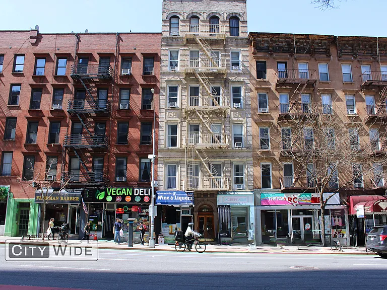 330 E 93rd St #5B — Photo 5
