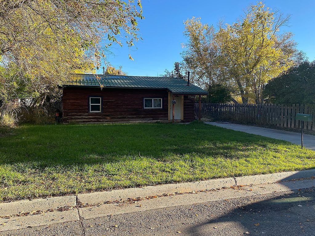 756 Washakie St, Lander, WY 82520 Zillow