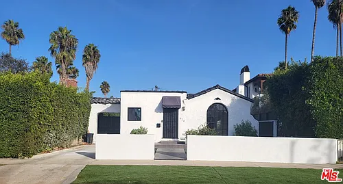 620 N Poinsettia Pl Photo 1