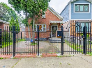 3352 S Seeley Ave, Chicago, IL 60608