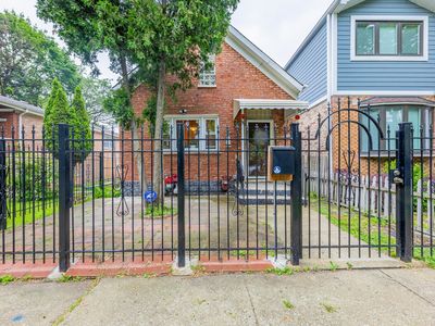 3352 S Seeley Ave, Chicago, IL, 60608