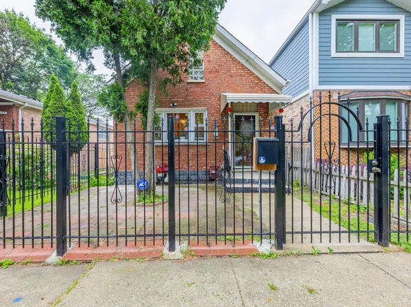 3352 S Seeley Ave, Chicago, IL 60608