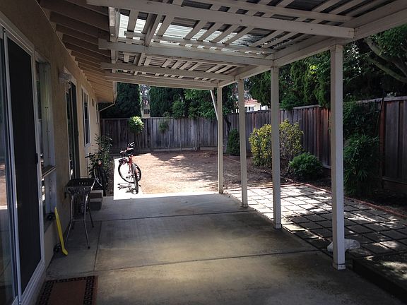 2nd image of 195 Carbonera Ave