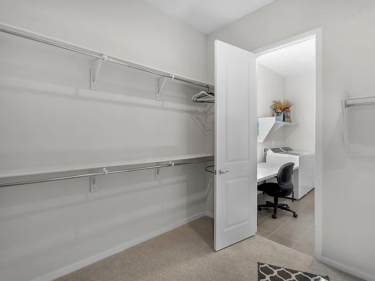 866 W Flatiron Trl — Photo 41