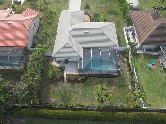 3rd image of 27136 Edenbridge CT