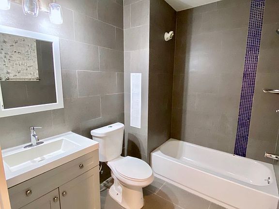 4th image of 1324 N 17th St #4