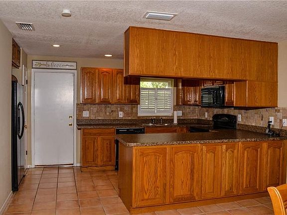 3rd image of 4227 Shadow Wood Ct