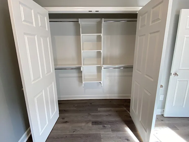 815 Brookside Dr — Photo 18