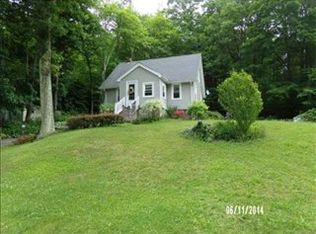 36 Dawson Rd, Worcester, MA 01602