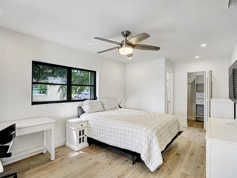 14608 Country Side Ln — Photo 10