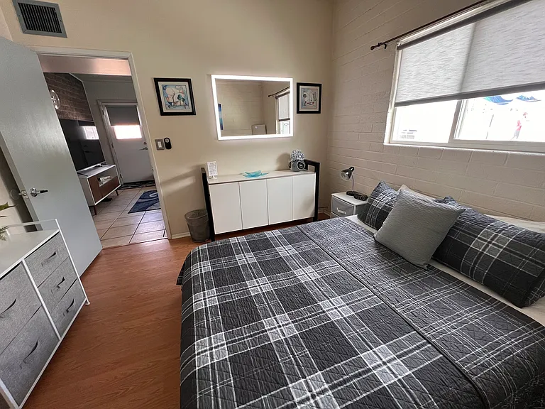 1031 N 78th Pl — Photo 73