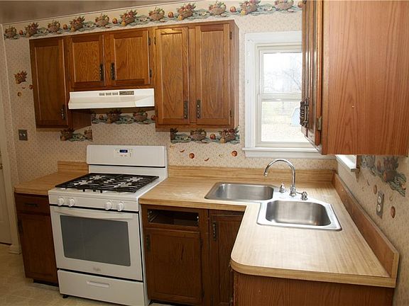 5th image of 5555 W New York St