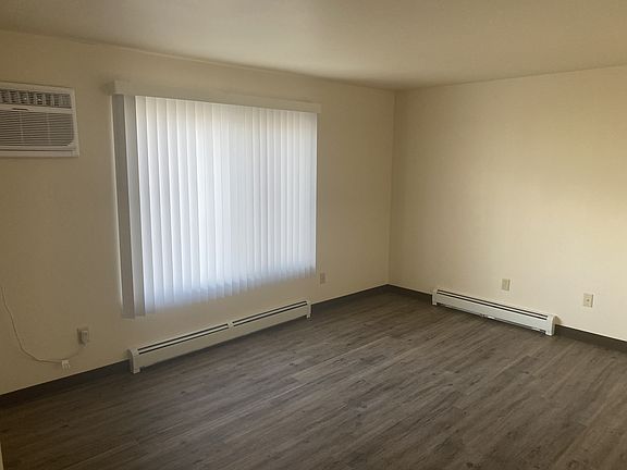 5th image of 375 River St #8