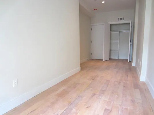 Rented by Bohemia Realty Group | media 34